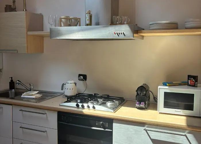 The Lakeside Loft ميناجيو